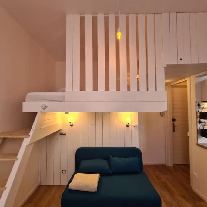 Beau Studio A 30M De La Plage / Beautiful Studio 30M From The Beach Trouville-sur-Mer Exterior photo